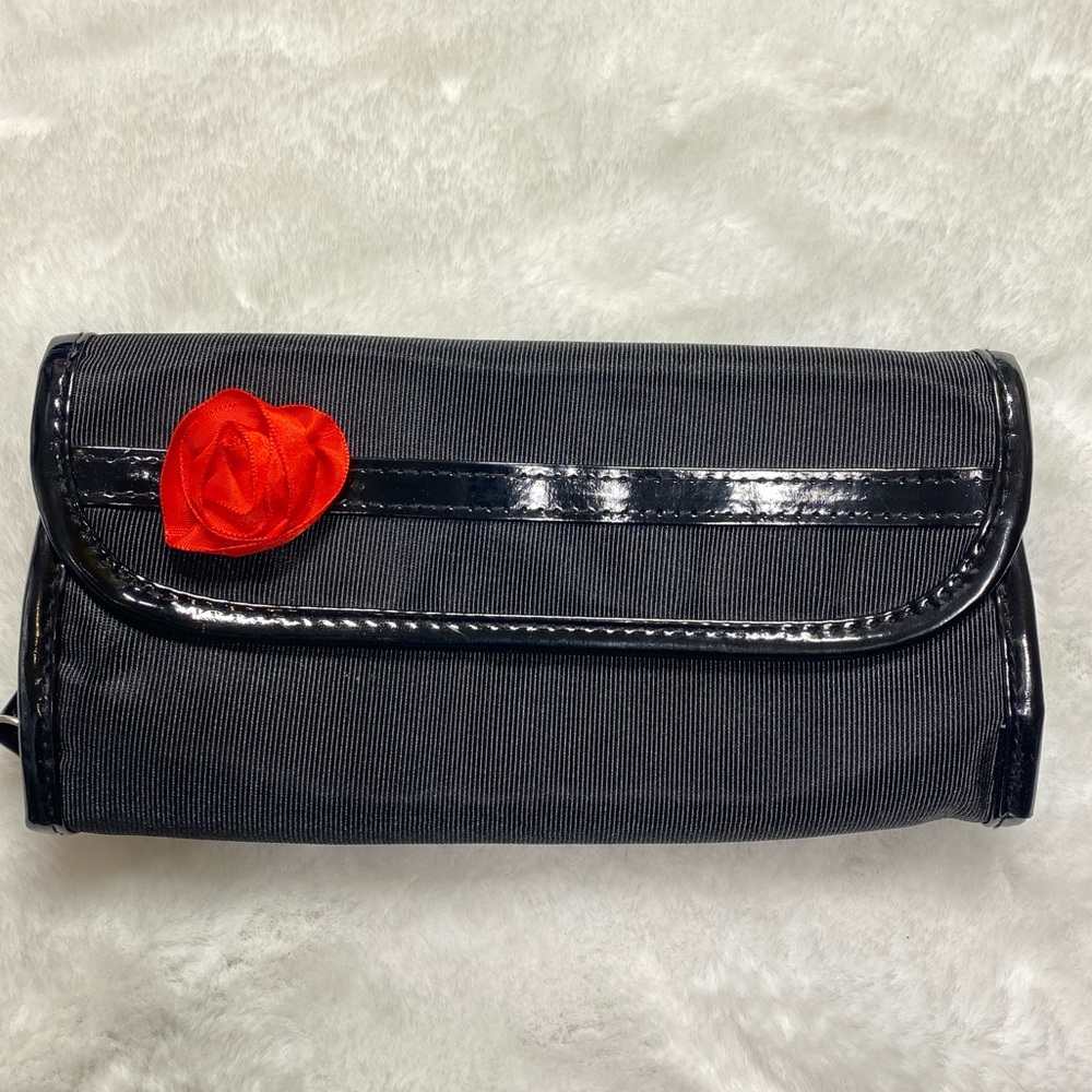 LANCÔME PARIS WOMEN’S BLACK VANITY AND MAKEUP POUCH